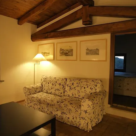 Residenza Di Rocca Romana